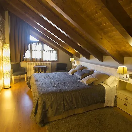 Apartamentos El Rincón de Benás Benasque Camera foto