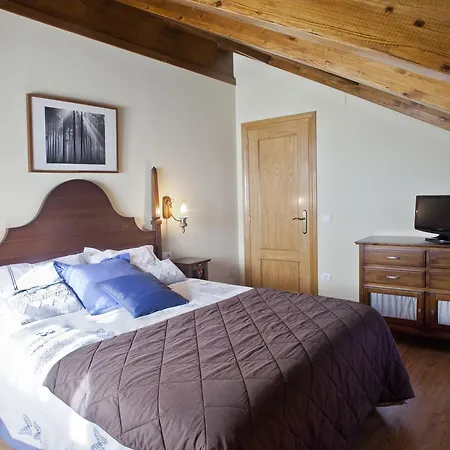 Apartamentos El Rincón de Benás Benasque Esterno foto